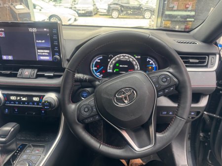 2021 Toyota RAV4 - photo 11