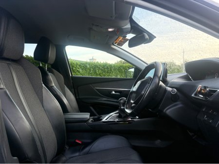 2021 Peugeot 3008 - photo 9