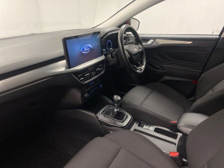 2023 Ford Focus - photo 2