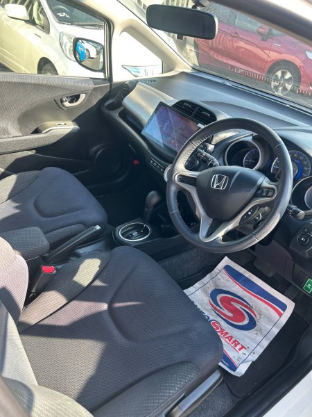 2013 Honda Fit - photo 5