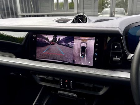 2025 Porsche Cayenne - photo 19