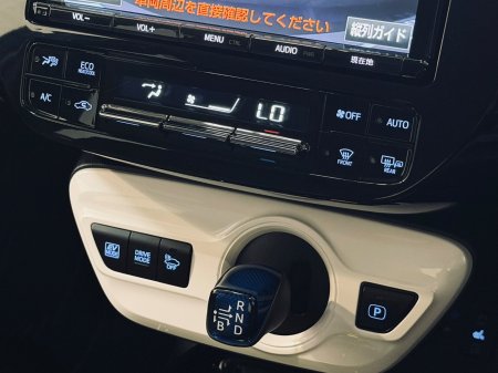 2018 Toyota Prius - photo 14