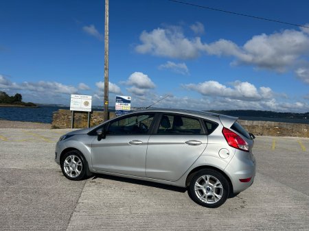 2013 Ford Fiesta - photo 8