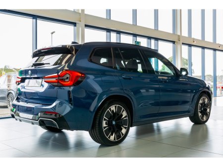 2022 BMW iX3 - photo 10