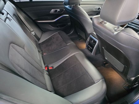 2021 BMW 3-Series - photo 14