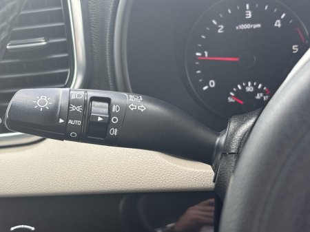 2020 Kia Sportage - photo 17