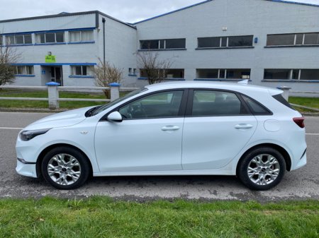 2023 Kia Ceed - photo 4