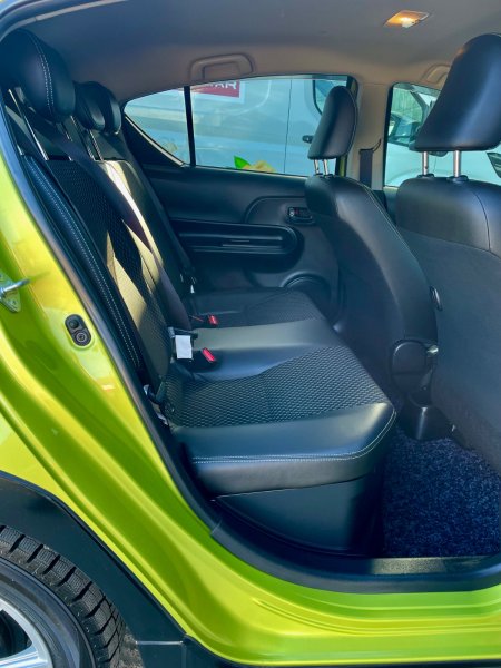 2017 Toyota Aqua - photo 18