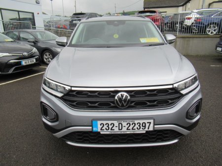 2023 Volkswagen T-Roc - photo 3