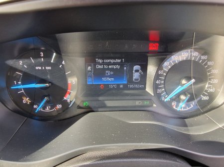 2015 Ford Mondeo - photo 17