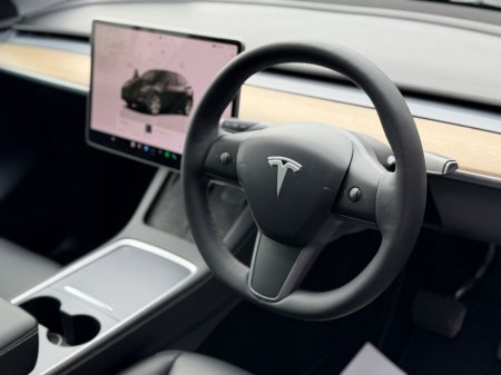 2023 Tesla Model Y - photo 16