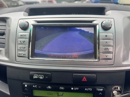 2012 Toyota Hilux - photo 17