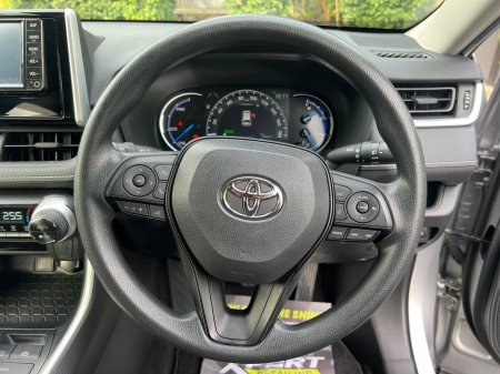 2023 Toyota RAV4 - photo 4