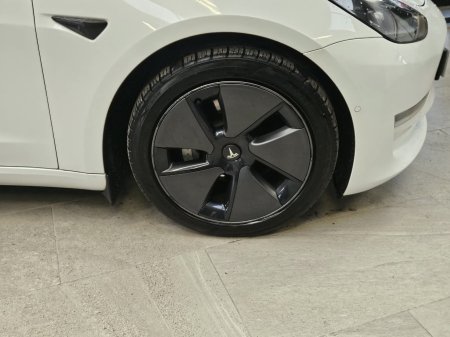 2022 Tesla Model 3 - photo 7