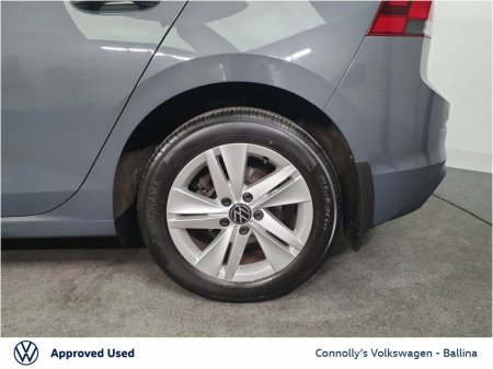 2024 Volkswagen Golf - photo 9