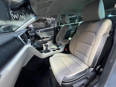 2021 Kia Sportage - photo 21