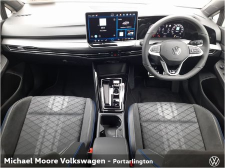 2027 Volkswagen Golf - photo 2