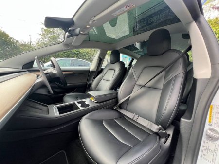 2023 Tesla Model 3 - photo 2