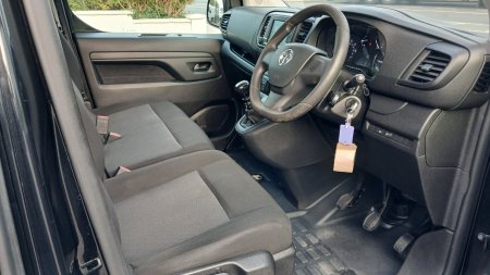 2023 Vauxhall Vivaro - photo 12