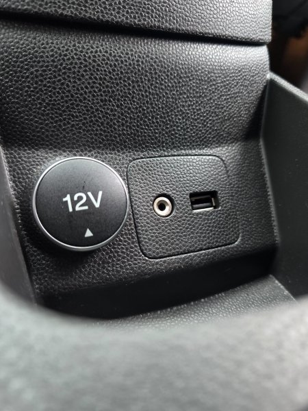 2015 Ford Fiesta - photo 14