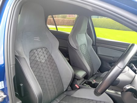 2022 Volkswagen Golf - photo 6