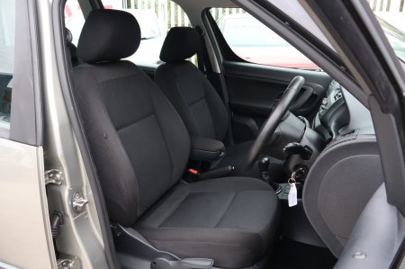 2015 Skoda Roomster - photo 12
