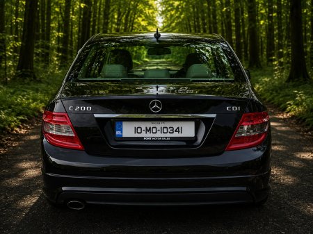 2010 Mercedes-Benz C-Class - photo 14