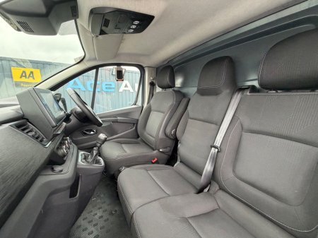 2023 Renault Trafic - photo 34