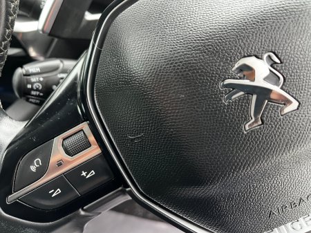 2020 Peugeot 5008 - photo 24