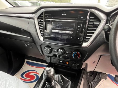 2022 Isuzu D-Max - photo 12