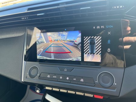 2026 Peugeot 308 - photo 12