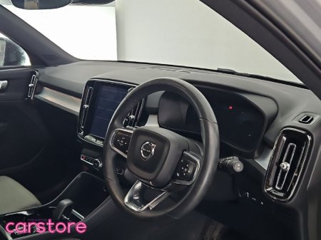 2022 Volvo XC40 - photo 9
