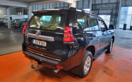 2023 Toyota Land Cruiser - photo 2