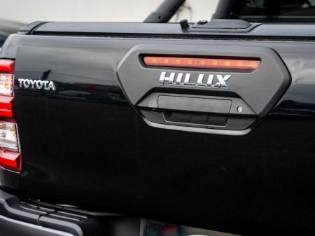 2026 Toyota Hilux - photo 8