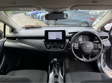 2023 Toyota Corolla - photo 13