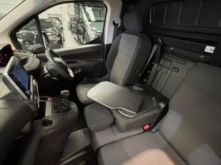 2023 Peugeot Partner - photo 15
