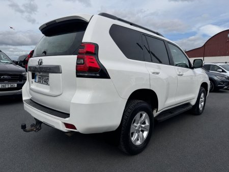 2023 Toyota Land Cruiser - photo 8