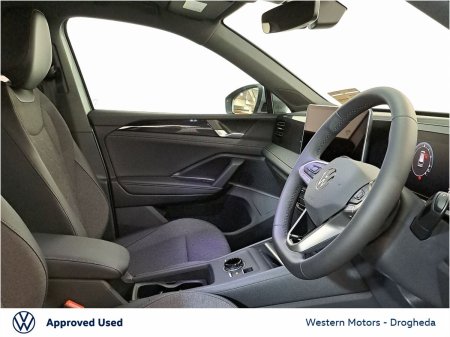 2026 Volkswagen Tiguan - photo 21