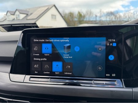 2023 Volkswagen Golf - photo 18