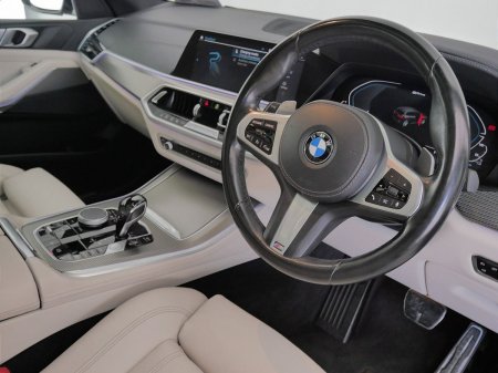 2021 BMW X5 - photo 6