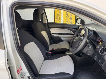 2017 Mitsubishi Mirage - photo 14