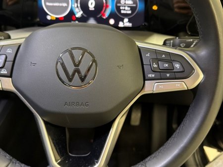 2025 Volkswagen Golf - photo 20