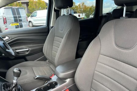2016 Ford Kuga - photo 19