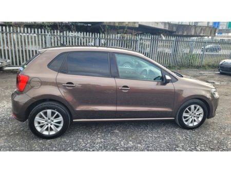 2014 Volkswagen Polo - photo 2