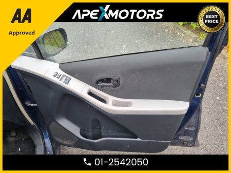 2010 Toyota Yaris - photo 15