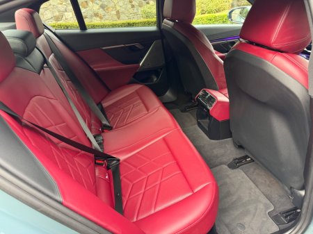 2024 BMW i5 - photo 13