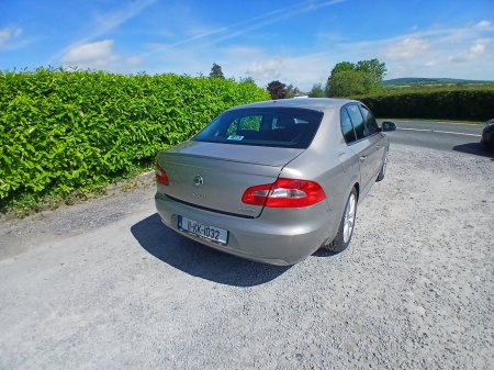 2011 Skoda Superb - photo 10