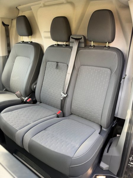 2025 Ford Transit Custom - photo 31