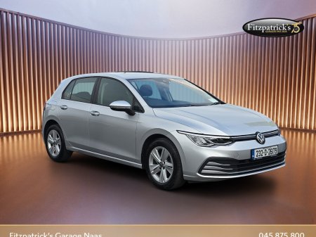 2023 Volkswagen Golf 1.0 eTSI 110HP Life DSG MHEV