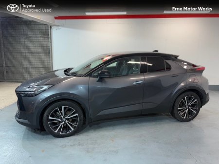 2024 Toyota C-HR - photo 2